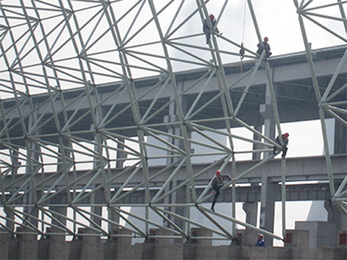 内蒙古东乌珠穆沁旗教育局领导到公司考察工作